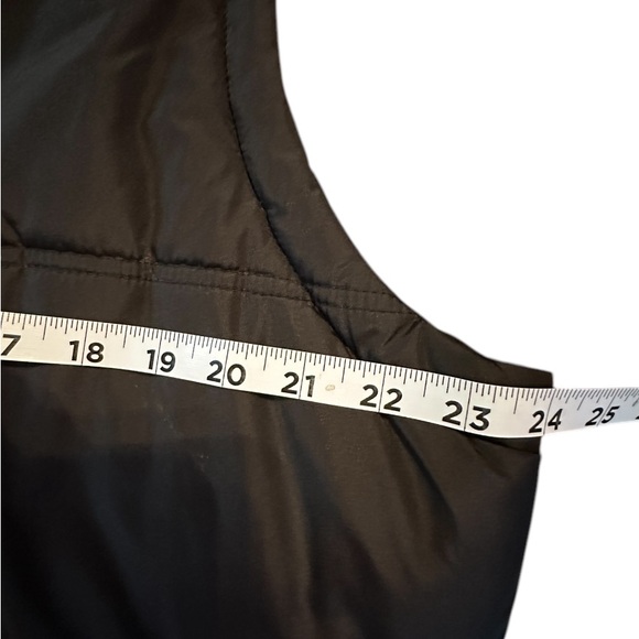 Weatherproof Vintage black thick soft flannel lined zip up vest. Size XL - Picture 4 of 9